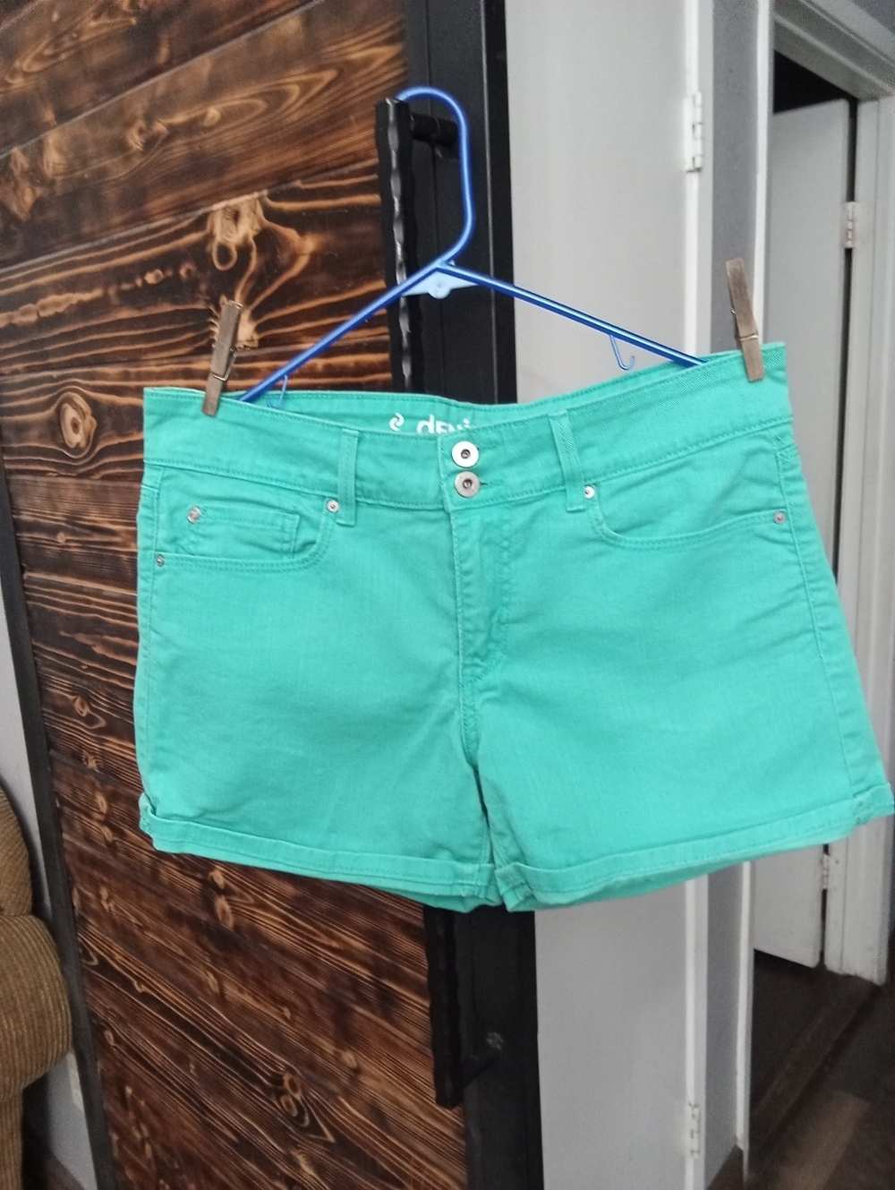 Women’s Shorts Size 10 By Denizen